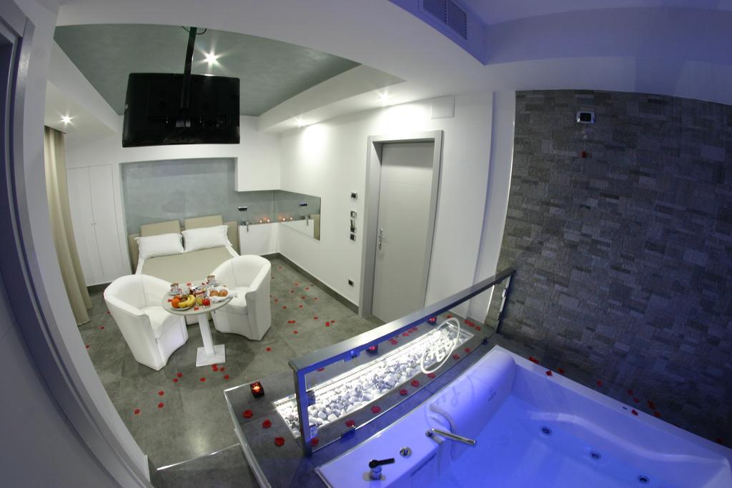 Hotel Luxor Casoria Bagian luar foto
