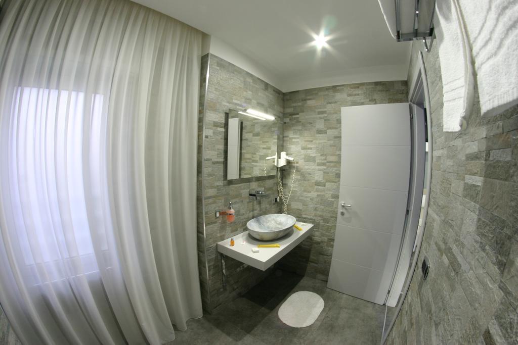 Hotel Luxor Casoria Bagian luar foto